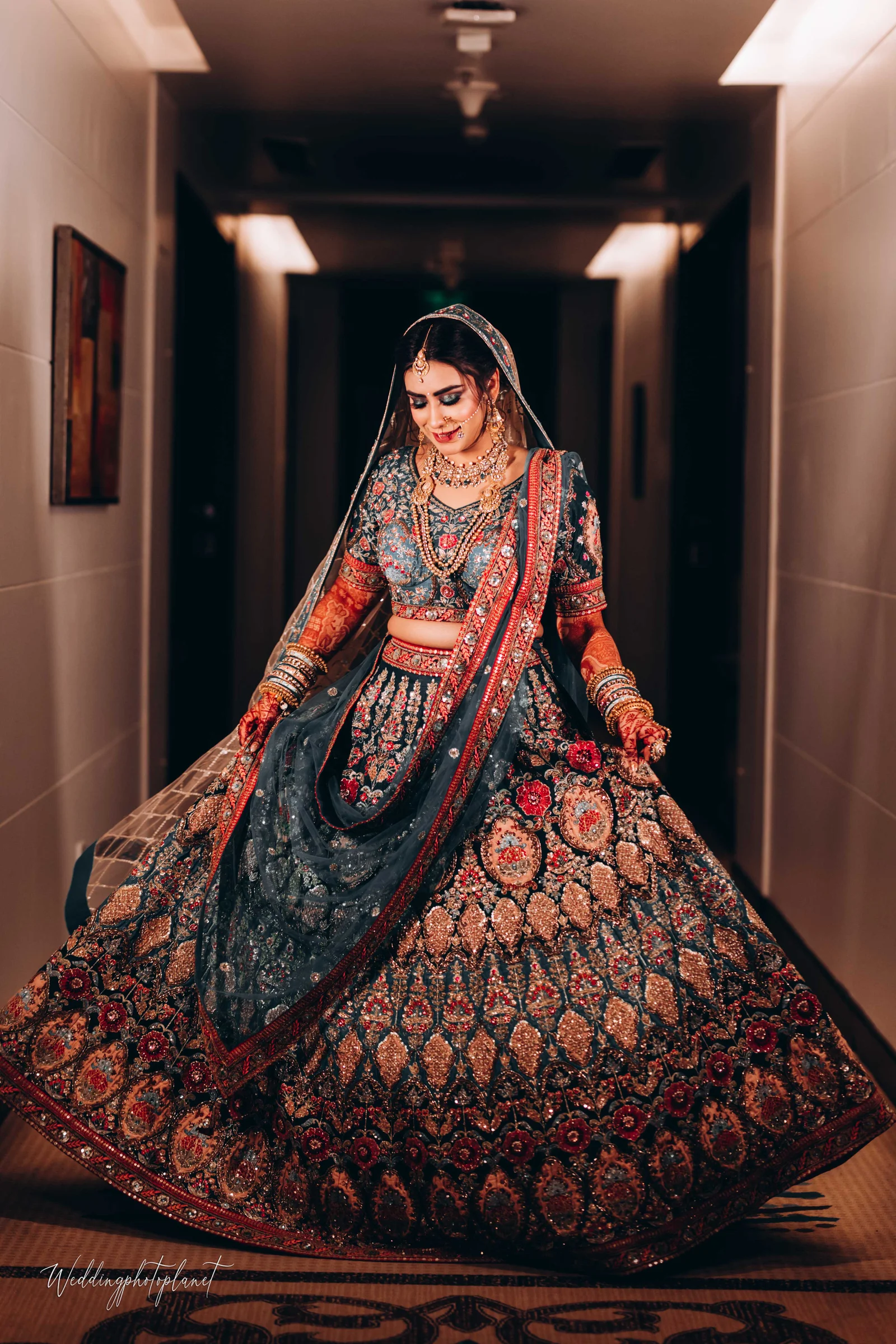 Shubhangi & Mohak Photo 3