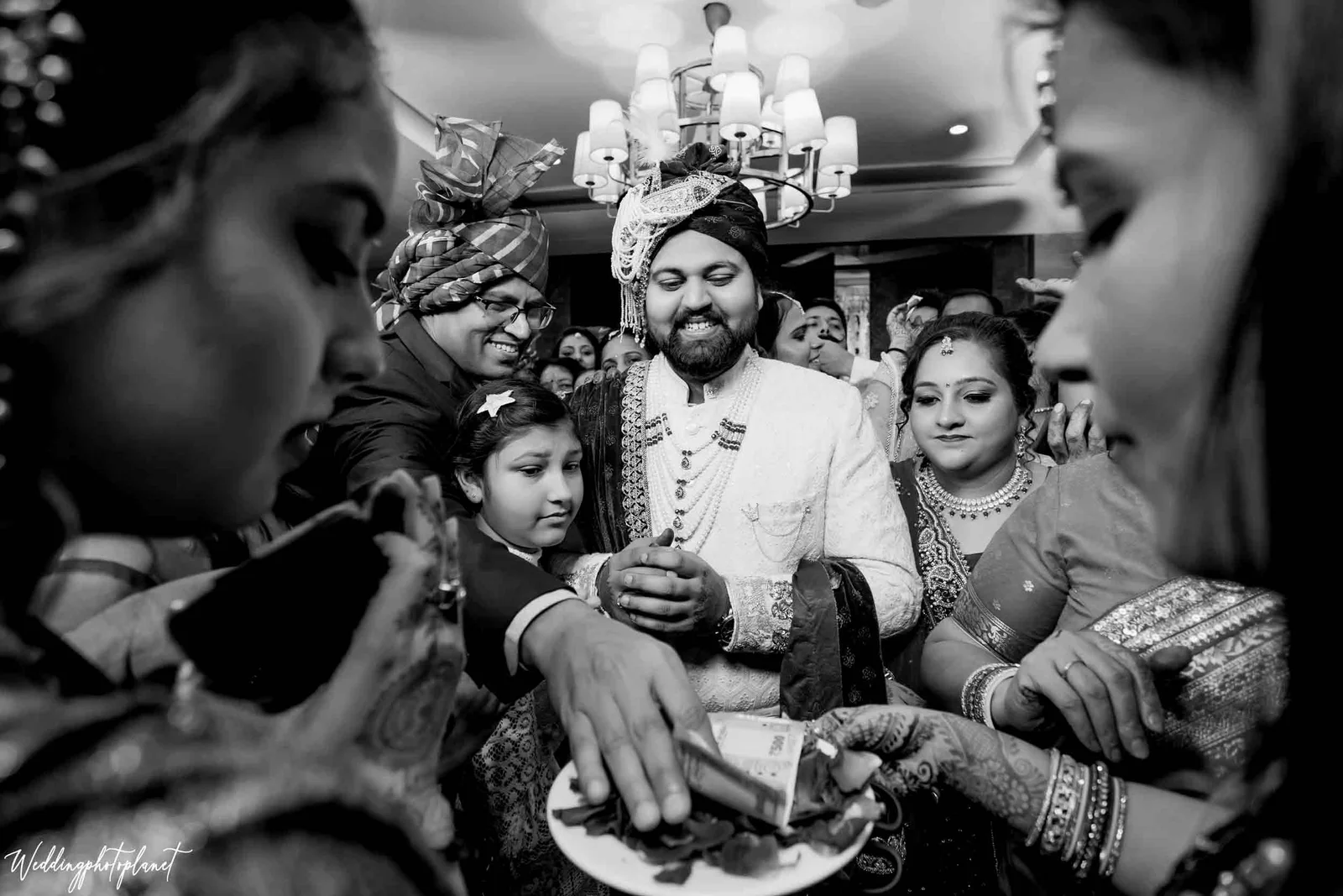 Chetan & Preksha Photo 13