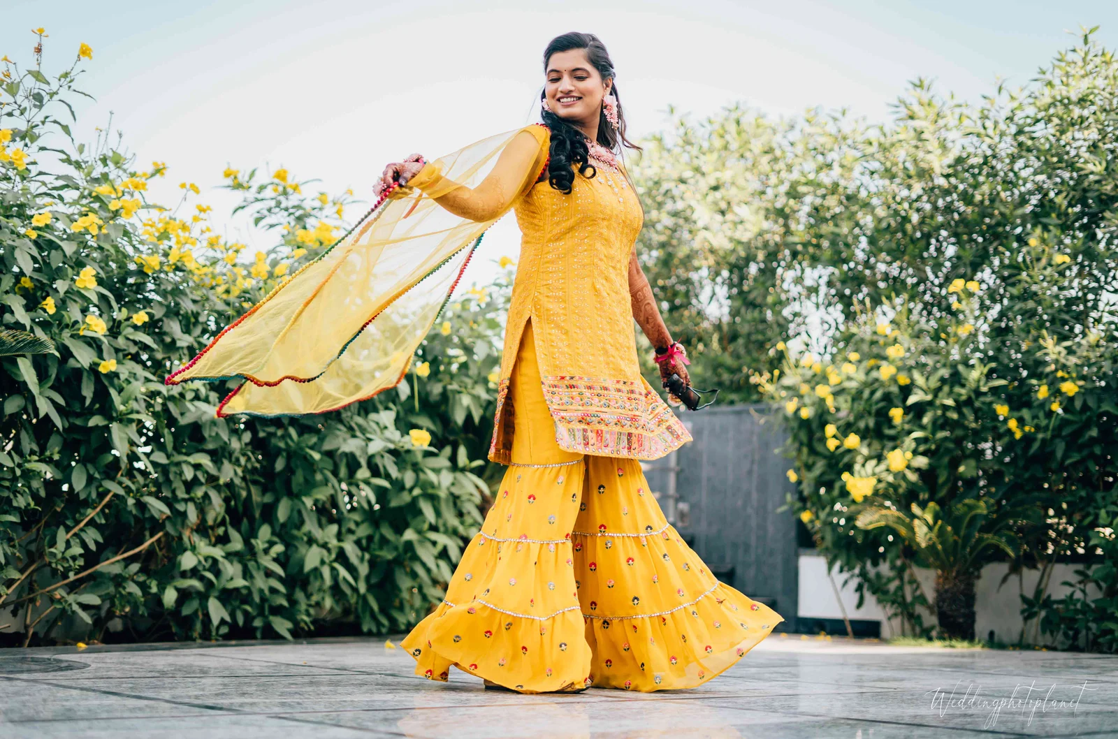 Kunal & Anuradha Photo 6