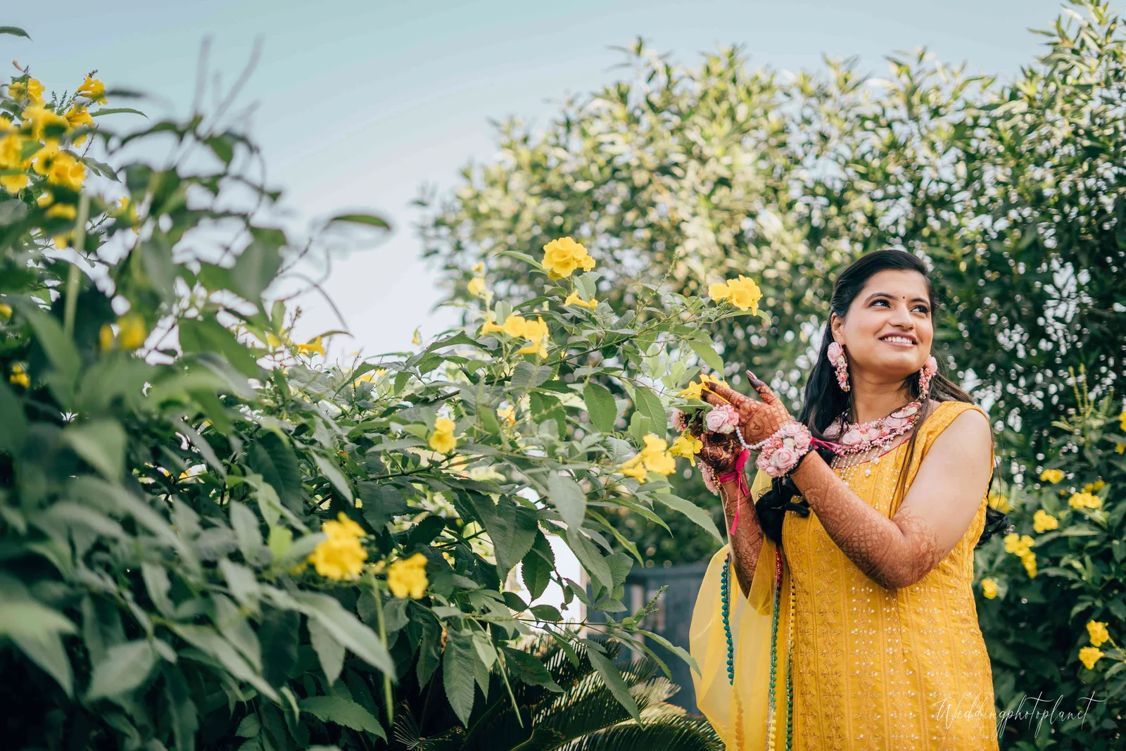 Kunal & Anuradha Photo 10