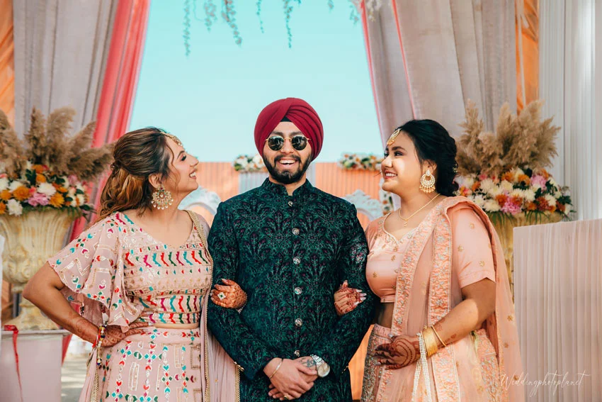 BHAVNEET & GURNEET Photo 19